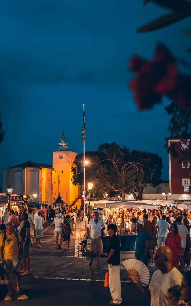 Port Grimaud Night Walk, Côte d’Azur 24